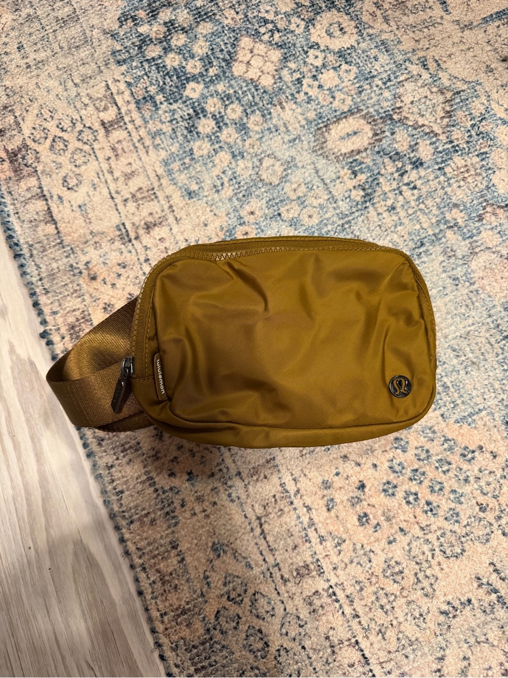 lululemon athletica Olive Fanny pack